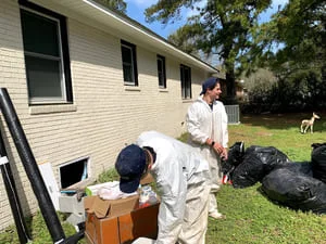 Crawl space encapsulation with vapor barrier installation and moisture control system